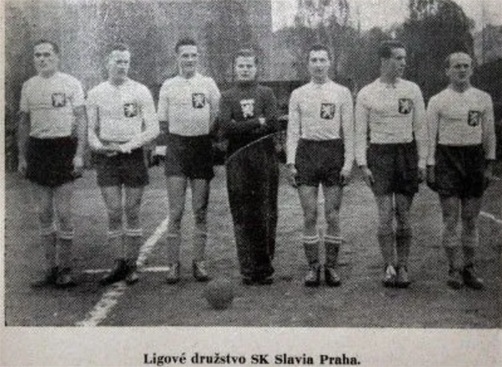 družstvo družstvo